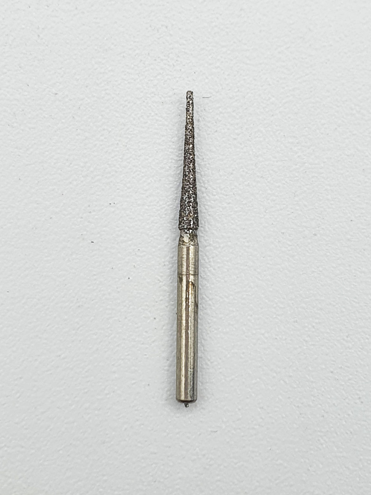 Diamond point FG dental bur 0104R